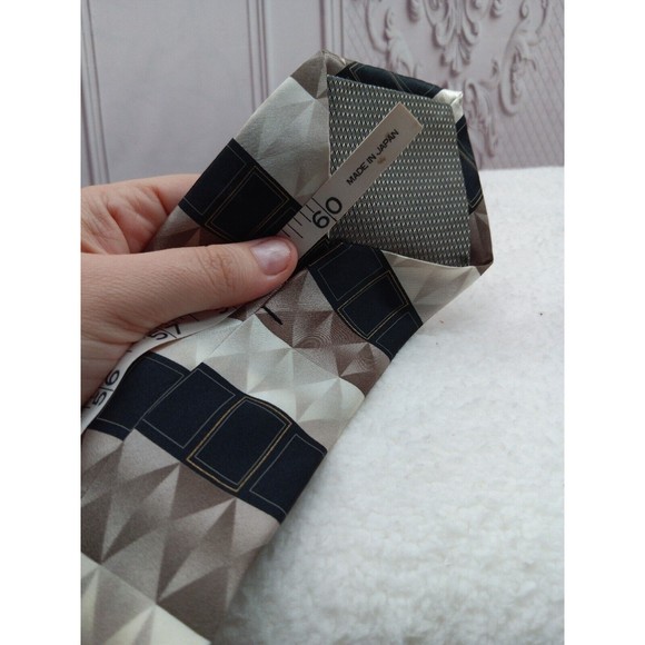 NWT Di Moggio Mens Premium Tie Pure Silk Handmade Smooth Brown/Beige MSRP $30 EC - Picture 13 of 15